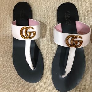 Size 9 (Eu 39) “like original” sandals